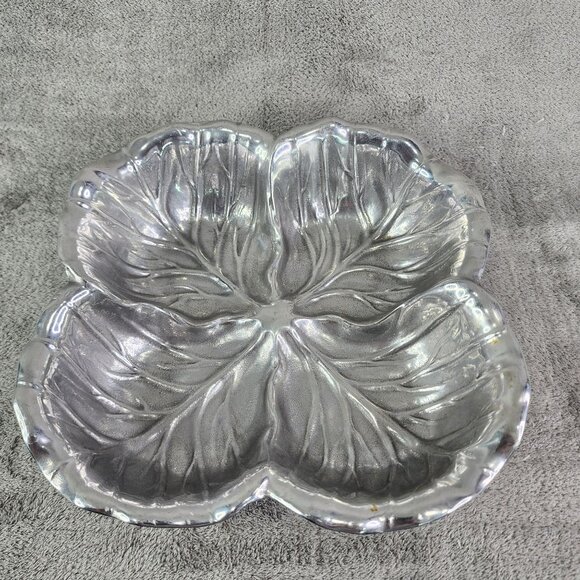 Vintage Anchor Hocking Leaf-Shaped Silver Dish - Picture 2 of 11